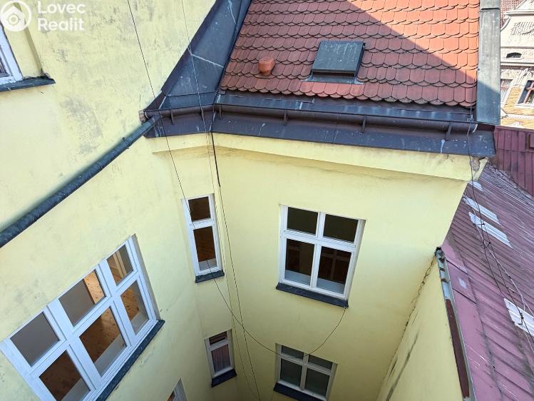 Sale multi-gen house Plzeň, Sedláčkova 210/14 č. 37