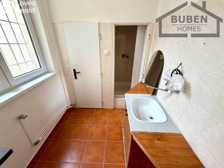 Sale multi-gen house Plzeň, Sedláčkova 210/14 č. 41