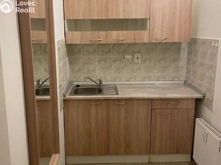 Pronájem kanceláře Praha, Karmelitská č. 4