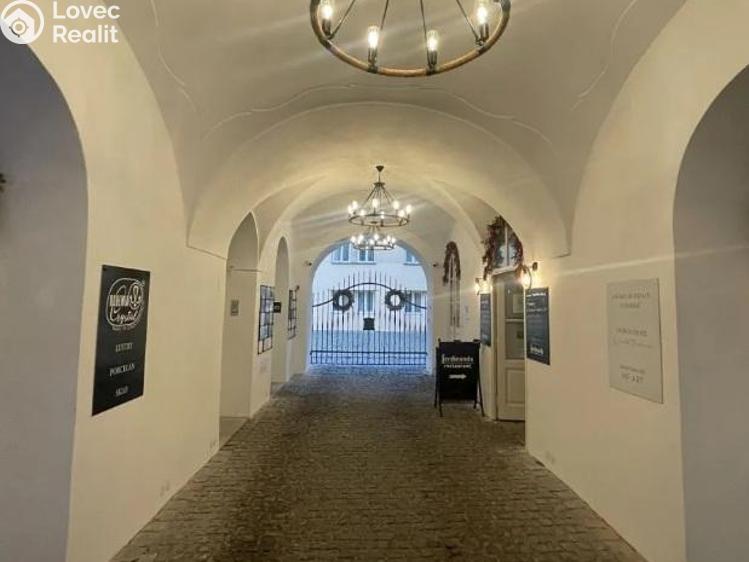 Pronájem kanceláře Praha, Karmelitská č. 5