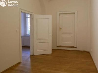 Pronájem kanceláře Praha, Karmelitská č. 3