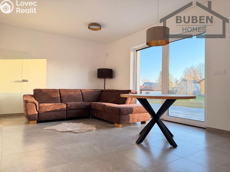 Продажа семейного дома Rozvadov č. 28