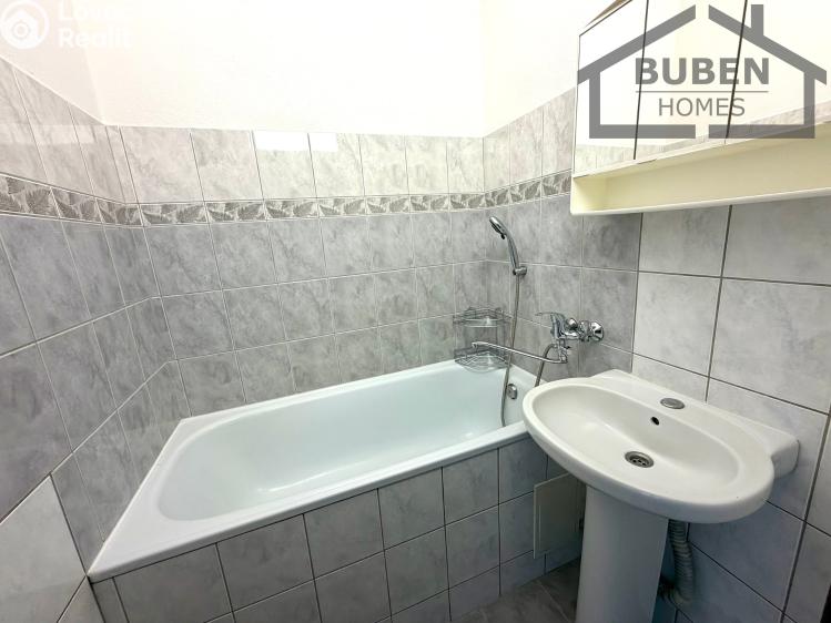 Pronájem bytu 2+1 Planá, Fučíkova 456 č. 18