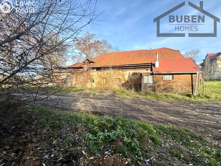 Продажа фермерского здания Stráž č. 8