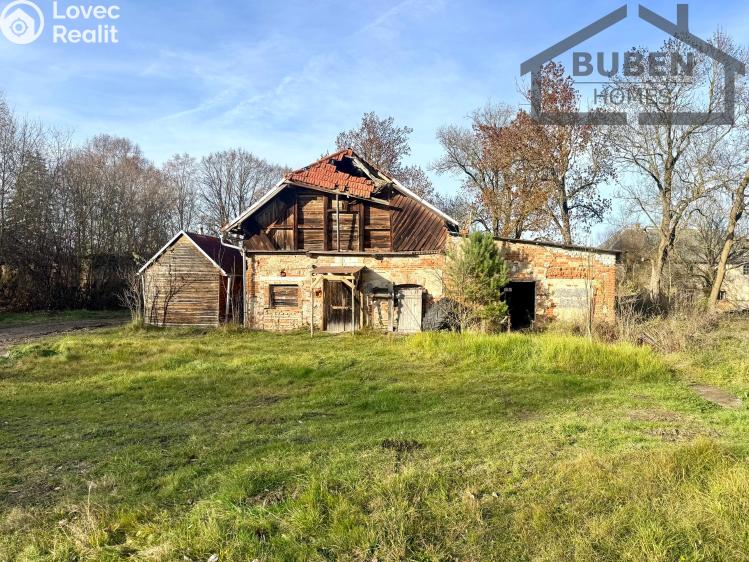 Продажа фермерского здания Stráž č. 9