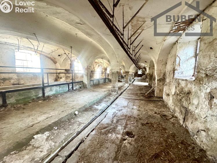 Продажа фермерского здания Stráž č. 12