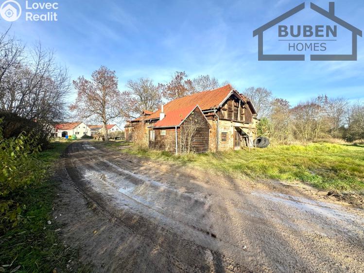 Продажа фермерского здания Stráž č. 26