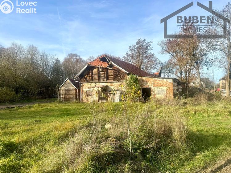 Продажа фермерского здания Stráž č. 51