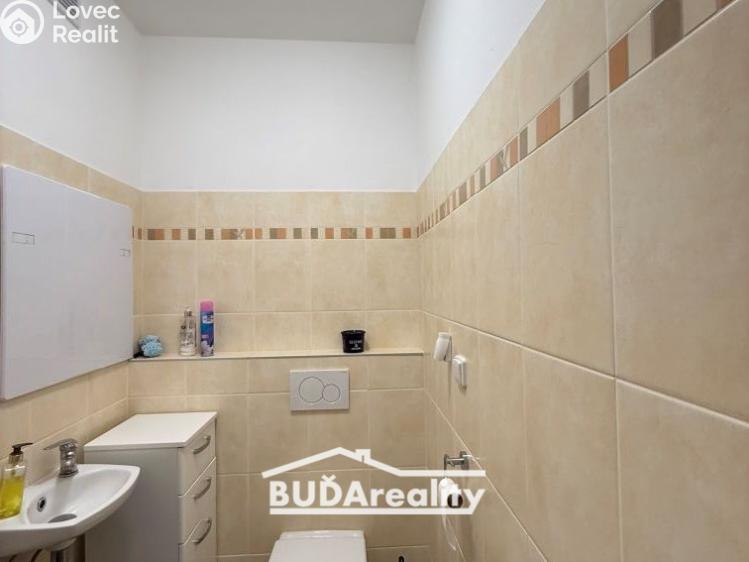 Продажа квартиры 4+1 Zlín, Družstevní č. 10