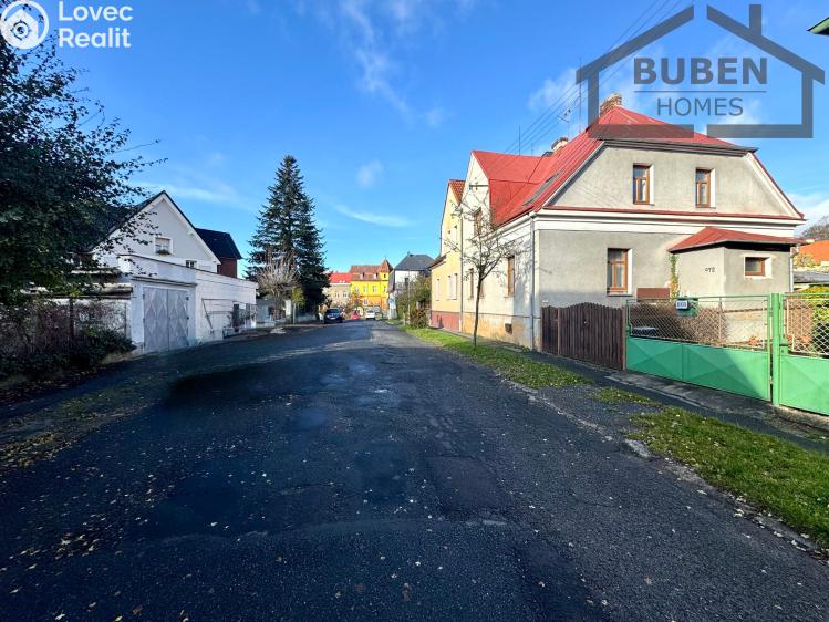 Продаж сімейного будинку Tachov, Kollárova 972 č. 13