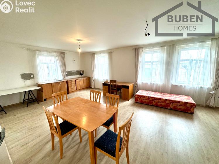 Продаж сімейного будинку Tachov, Kollárova 972 č. 16