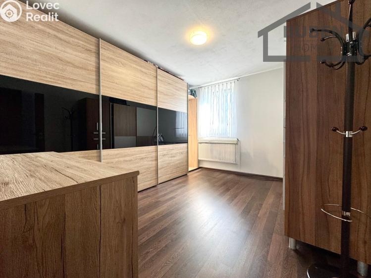 Продажа многогенного дом Bor, Plzeňská 317 č. 11