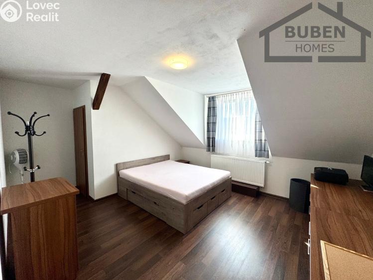 Продажа многогенного дом Bor, Plzeňská 317 č. 12