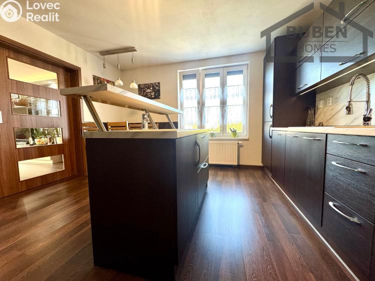 Продажа многогенного дом Bor, Plzeňská 317 č. 19