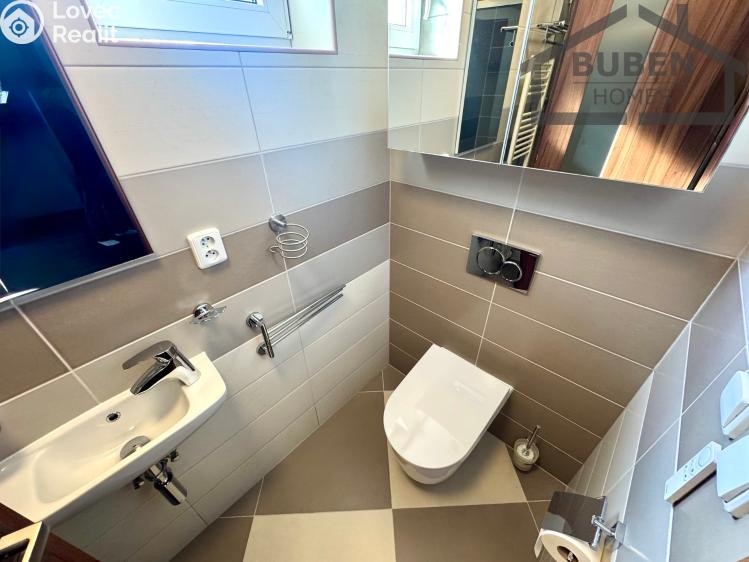 Продажа многогенного дом Bor, Plzeňská 317 č. 30