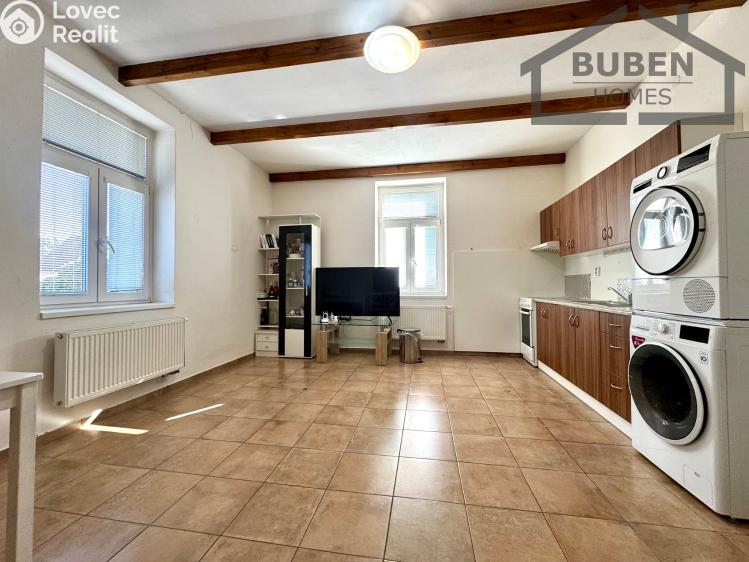 Продажа многогенного дом Bor, Plzeňská 317 č. 38