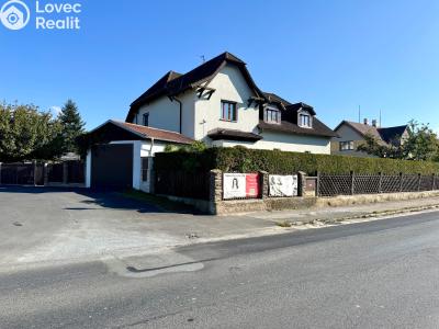 Продаж багатогенного будинку Bor, Plzeňská 317 č. 1