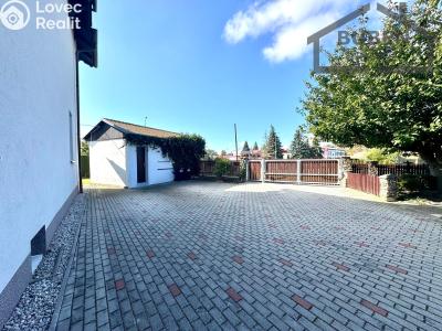 Sale multi-gen house Bor, Plzeňská 317 č. 69