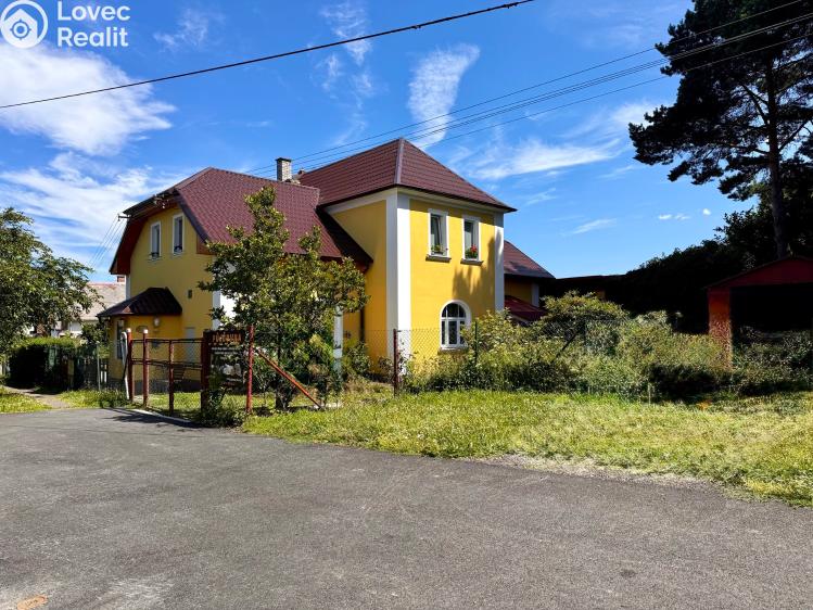 Prodej bytu 3+1 Chodský Újezd č. 1