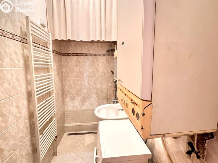 Prodej bytu 3+1 Chodský Újezd č. 30