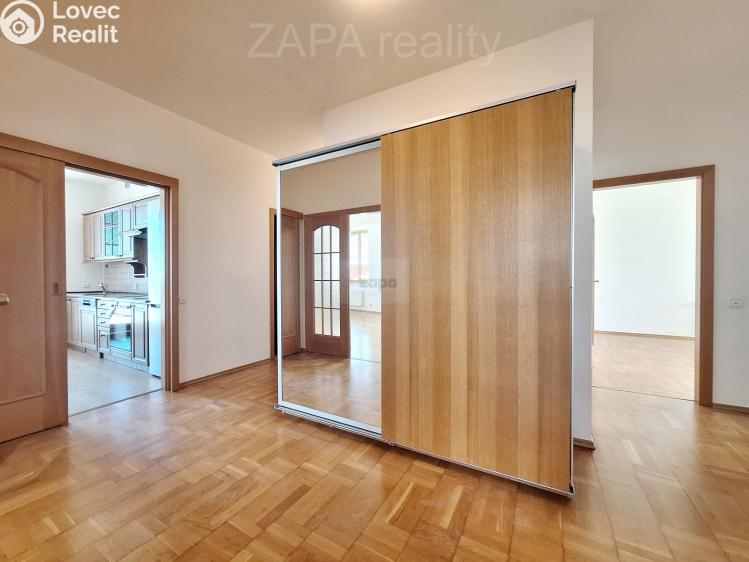 Pronájem bytu 4+1 Praha 6, Veleslavín, Na okraji 448/42 č. 12