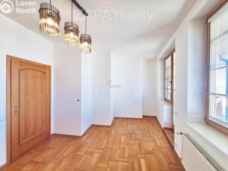 Pronájem bytu 4+1 Praha, Na okraji 448/42a č. 10