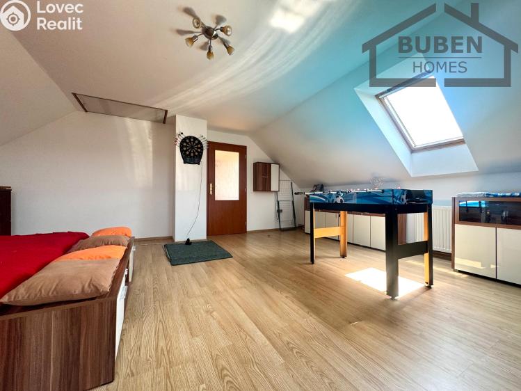 Продажа семейного дома Bor č. 23