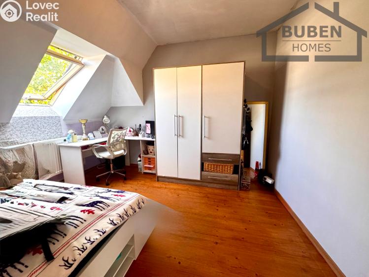 Sale family house Bor č. 16