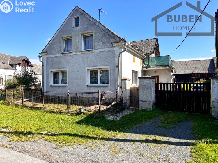 Sale family house Bor č. 42