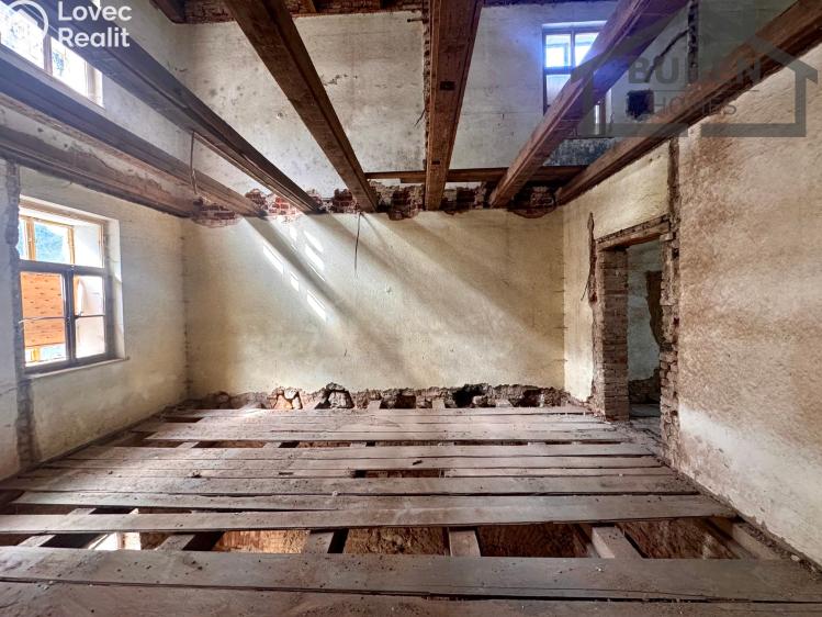 Sale family house Planá č. 14