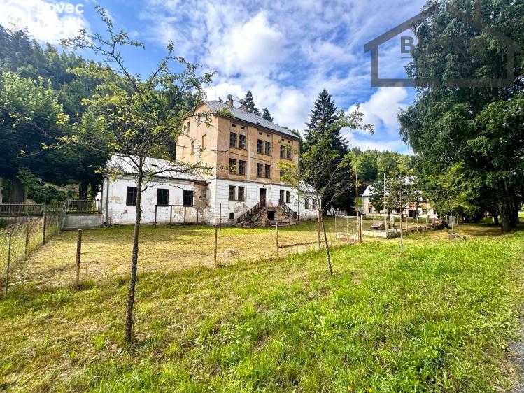 Sale family house Planá č. 24