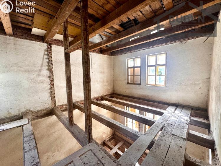 Sale family house Planá č. 40