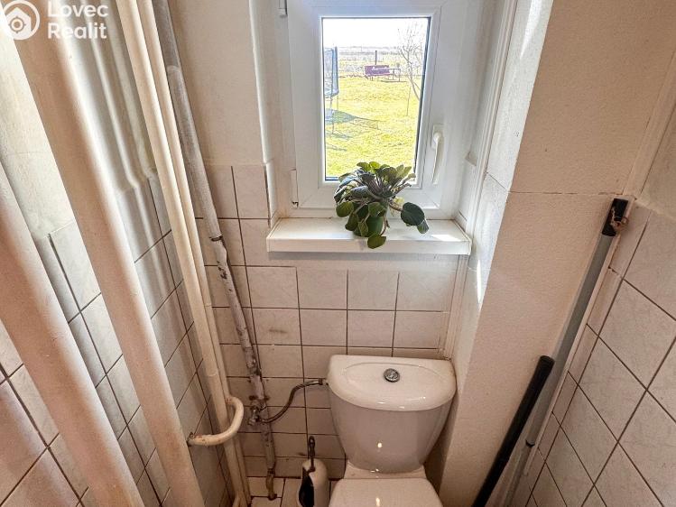 Prodej činžovního domu Cheb, K Hájům 1/31 č. 25