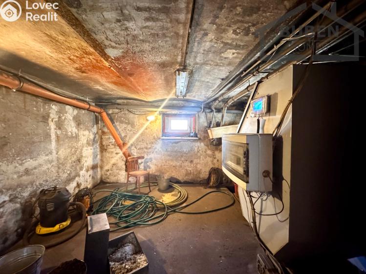 Prodej činžovního domu Cheb, K Hájům 1/31 č. 47