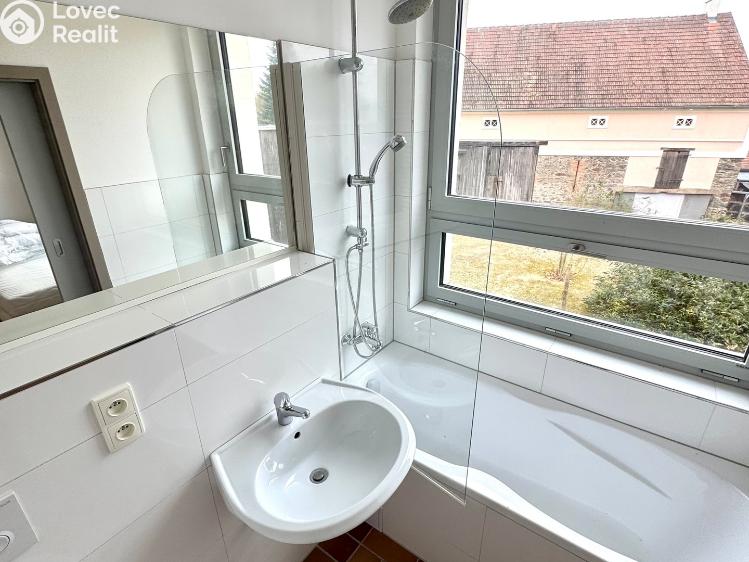 Продаж сімейного будинку Ošelín č. 8