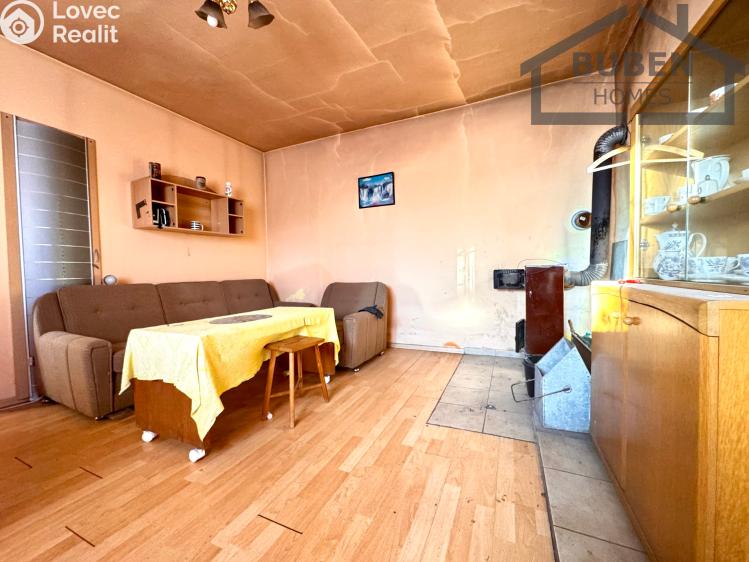 Продаж сімейного будинку Halže č. 6