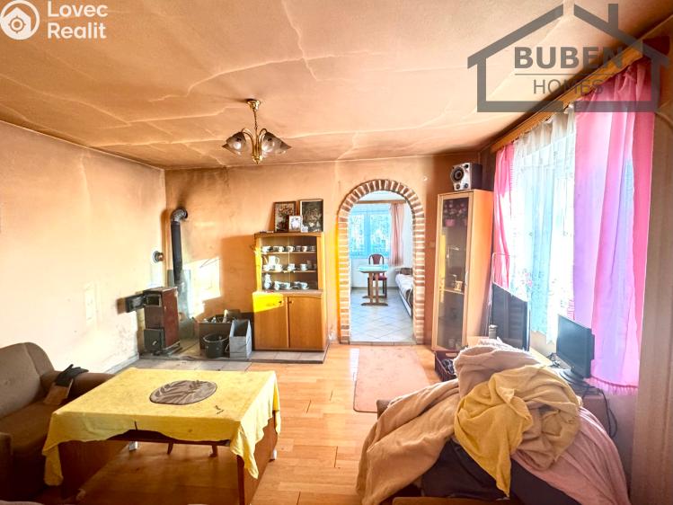 Продаж сімейного будинку Halže č. 13