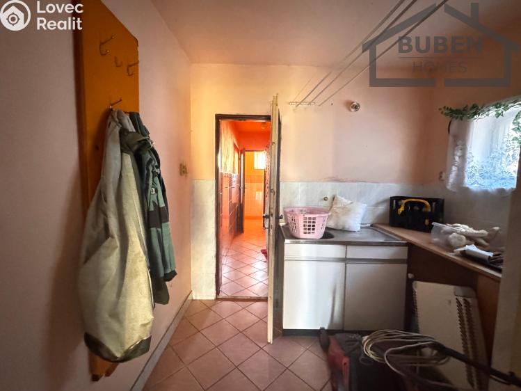 Продаж сімейного будинку Halže č. 22