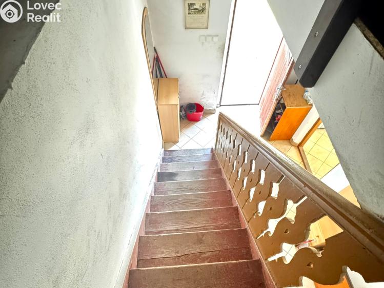 Продаж сімейного будинку Halže č. 27