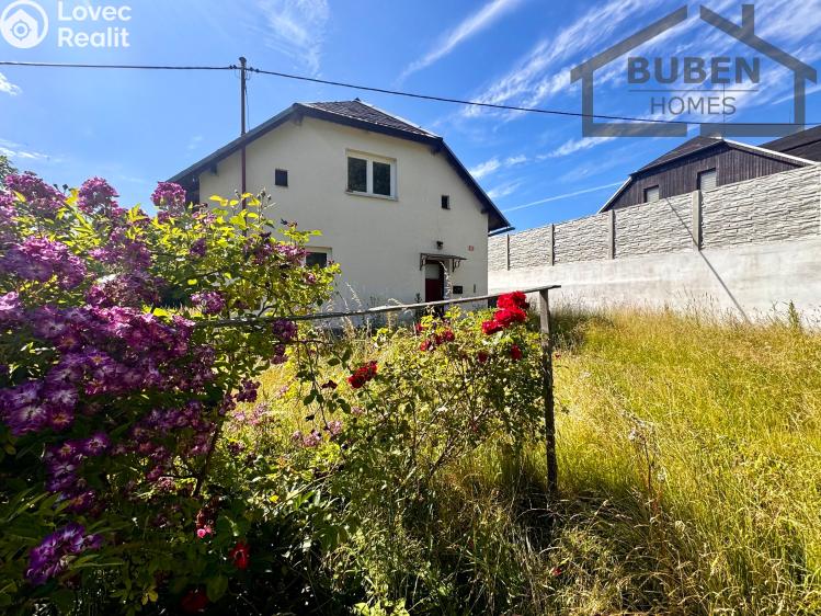 Продаж сімейного будинку Halže č. 28