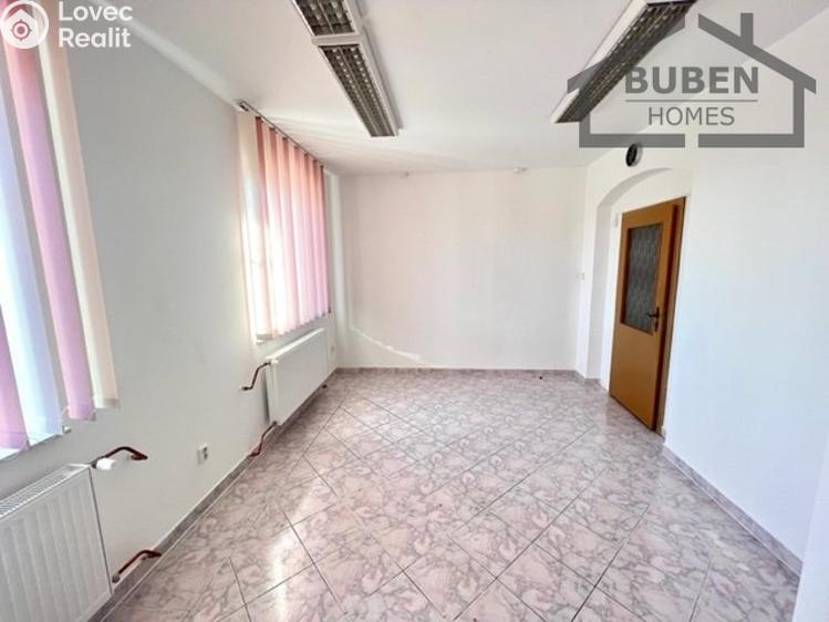 Rent office space Tachov, Na Stráni 676 č. 4