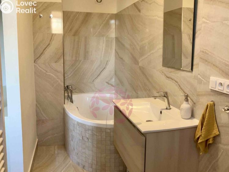 Rent apartment 2+KK Praha, Pitkovická 851/5 č. 4