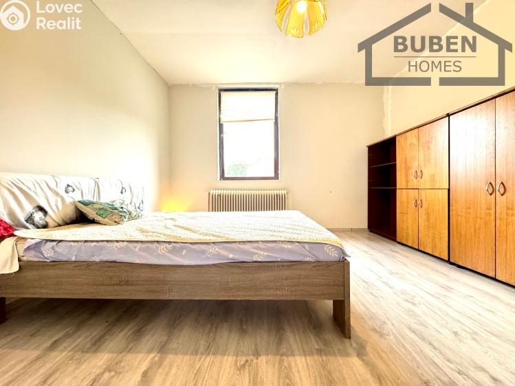 Sale multi-gen house Dlouhý Újezd č. 3