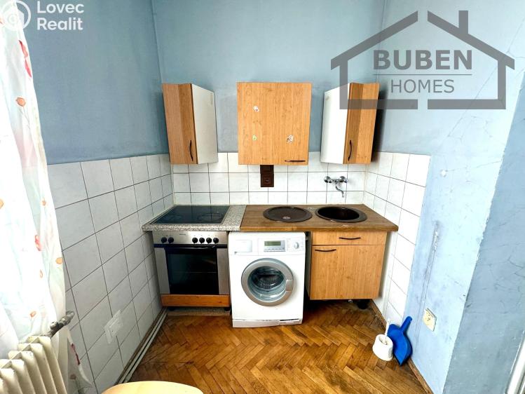 Sale multi-gen house Dlouhý Újezd č. 8