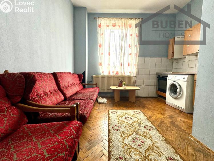 Sale multi-gen house Dlouhý Újezd č. 9