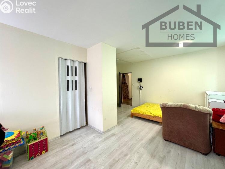 Sale multi-gen house Dlouhý Újezd č. 13