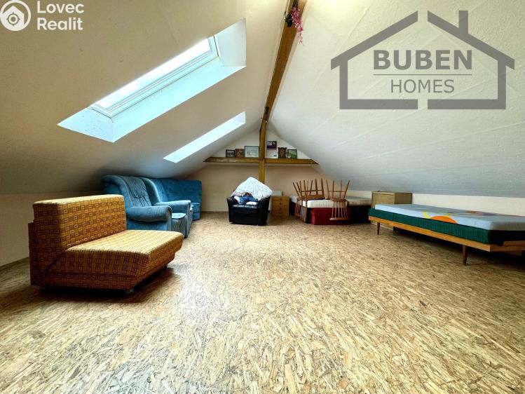 Sale multi-gen house Dlouhý Újezd č. 21