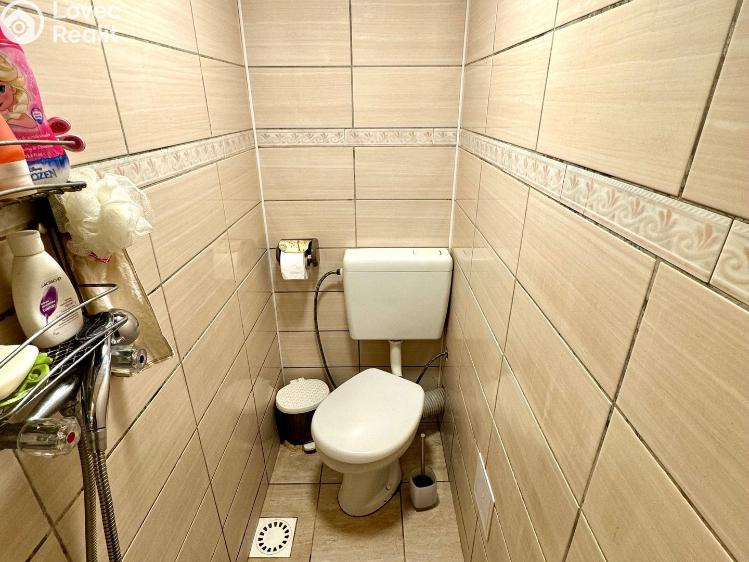 Sale multi-gen house Dlouhý Újezd č. 32