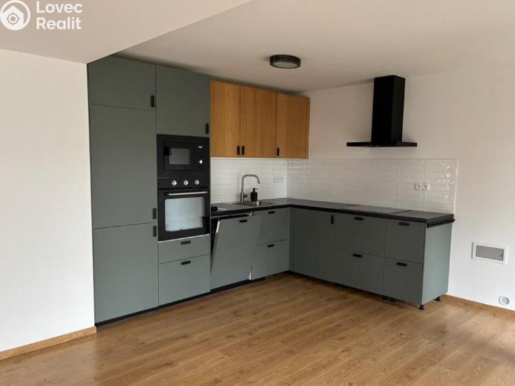 Rent family house Praha, Smidarská č. 6