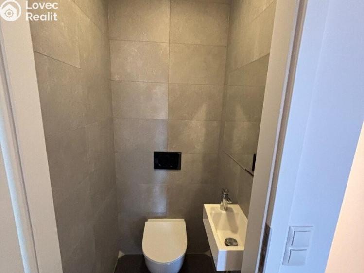 Rent family house Praha, Smidarská č. 11